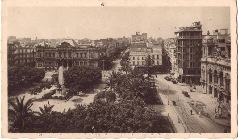 016  SERIE ORAN   PLACE FOCH MAIRIE ET THEATRE.JPG